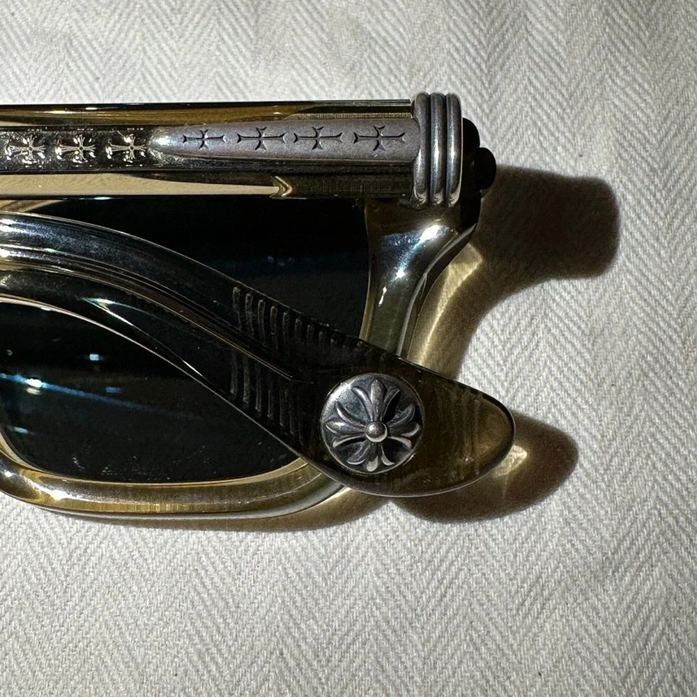 Chrome Hearts Black and Gold
Box-Officer Wayfarer Sunglasses - Picture 5 of 8